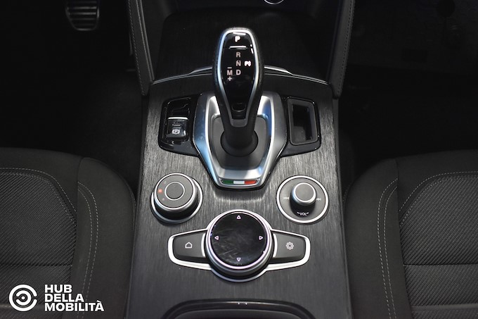 ALFA ROMEO Stelvio 2.2 Turbodiesel 210 CV AT8 Q4 Super